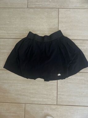 ALO Yoga Black Pleated Athletic Skort